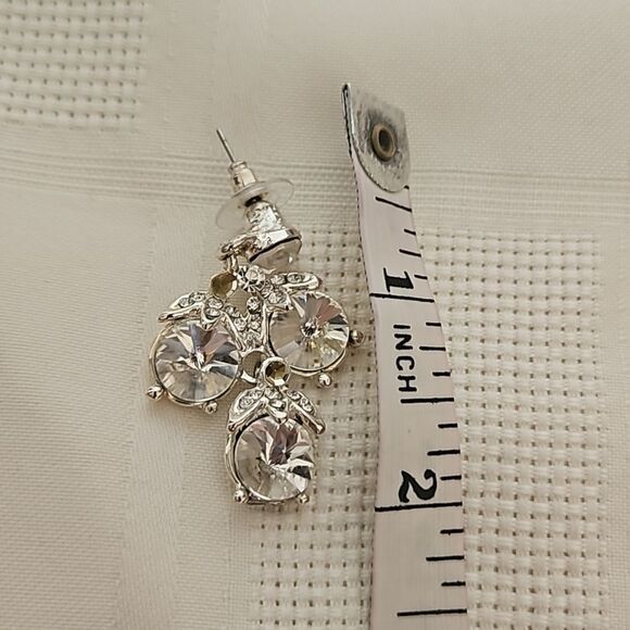 Dress Line Statement Piece Necklace & Earring Set Crystal White - Picture 10 of 16